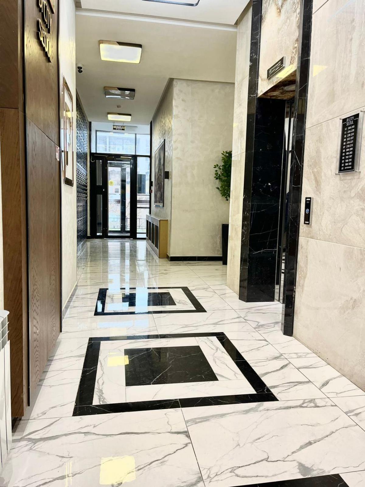 Raisson Aparthotel H346 Хан Шатыр アスターナ エクステリア 写真